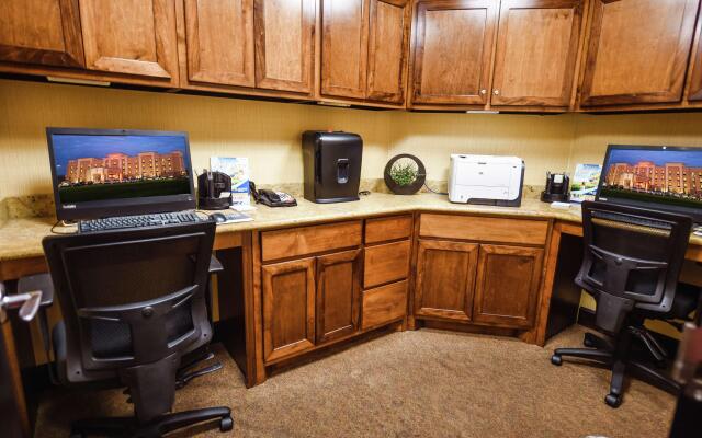 Hampton Inn and Suites Pine Bluff