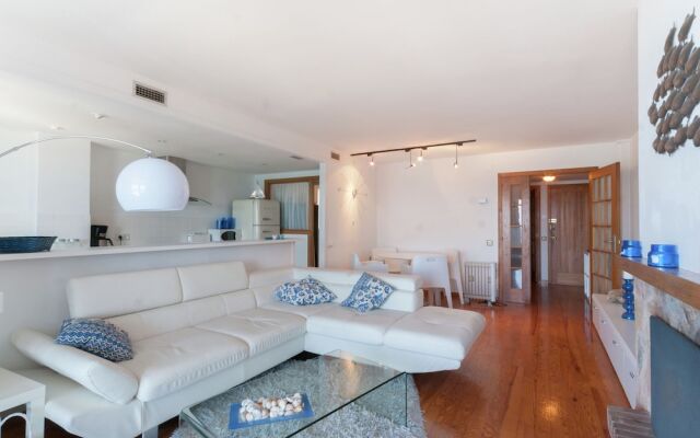 Luxury Apartment in L'escala Catalonia near Beach