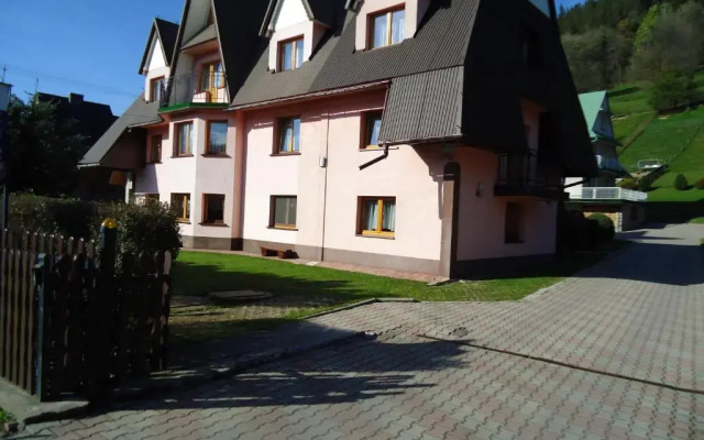 Rysówka. Pensjonat