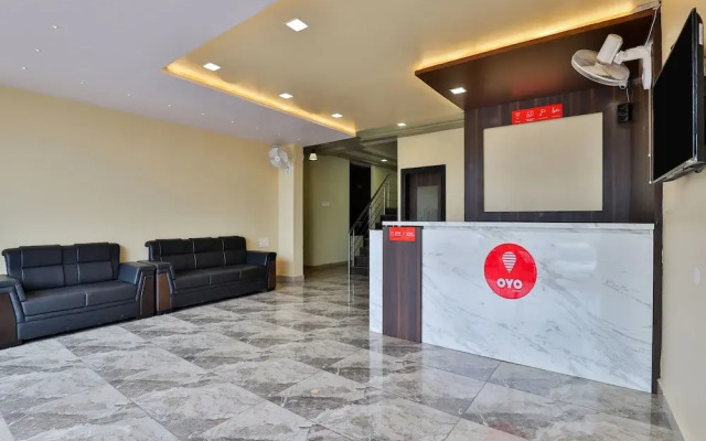 Oyo 17339 Hotel Daksh Somnath