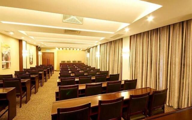 Tianjin Golden Island Holiday Hotel