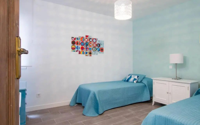 Sensacional Apartamento Junto a Palacio Real by Batuecas