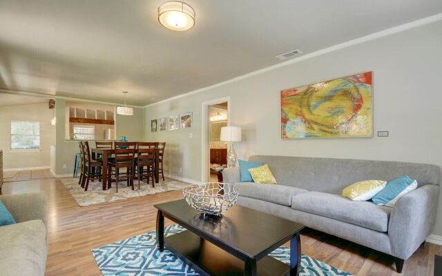 3BR 2BA Elegant Tarrytown House by RedAwning