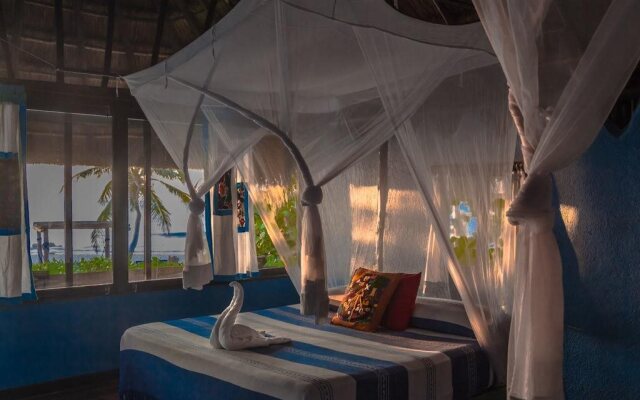 Hemingway Romantic Eco Resort