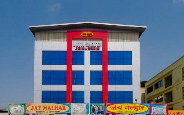 WOW 1001 Hotel Shelter