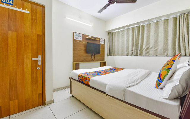 Fabhotel Vishwa