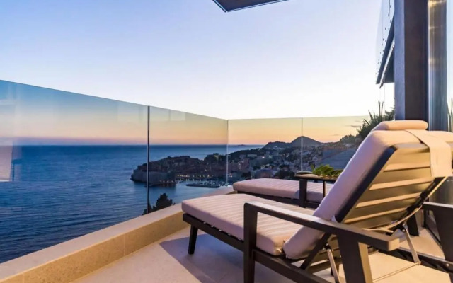 New&Stunning Luxury 5* Residence Miss Perfect