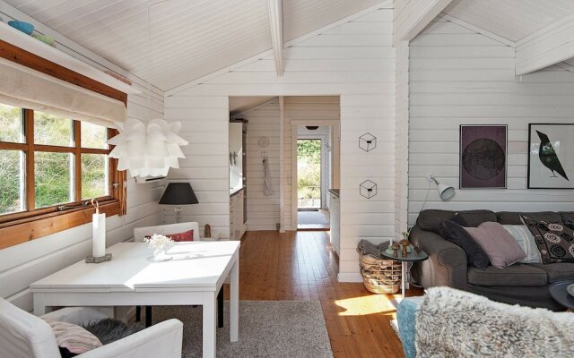 Cozy Holiday Home in Hals With Sea Nearby