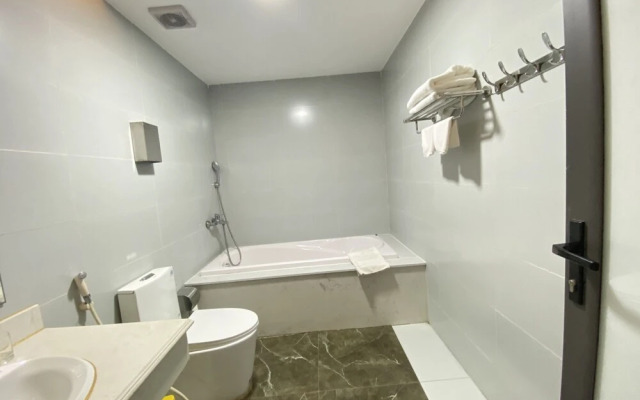 Cat Tuong Hotel