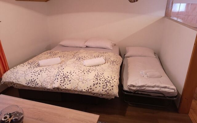 Nostromo Guesthouse