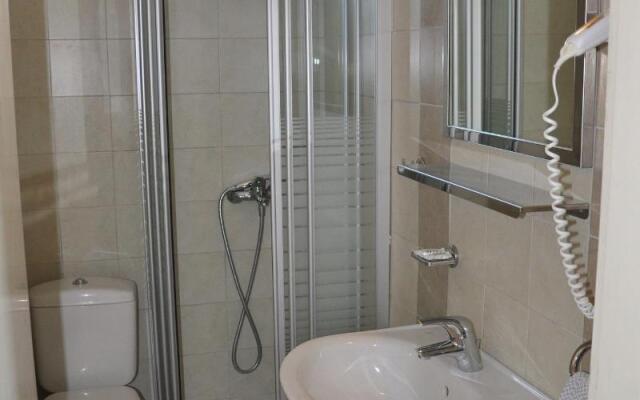 Elena Hotel