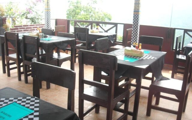 Jojo's Homestay and Warung