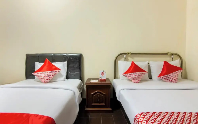 OYO 3067 Flamboyan Homestay Syariah