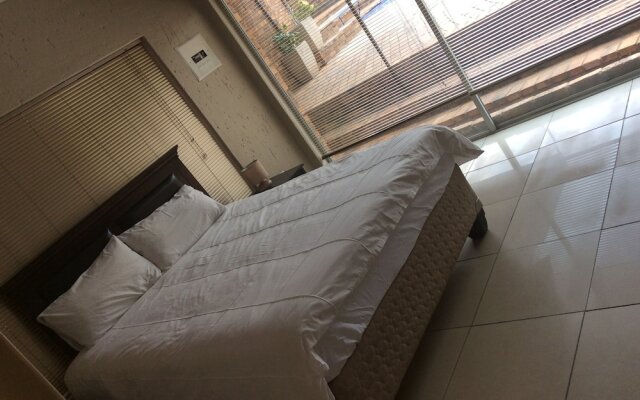 Tafelberg Drive Guesthouse