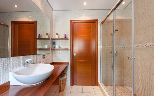 House Luz Lloret de Mar