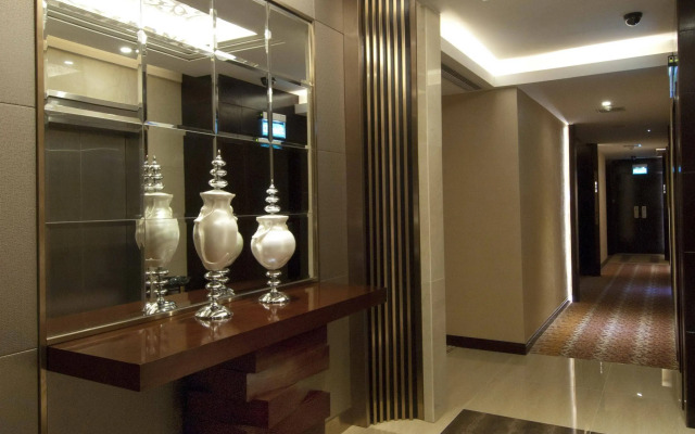 Metropole Hotel