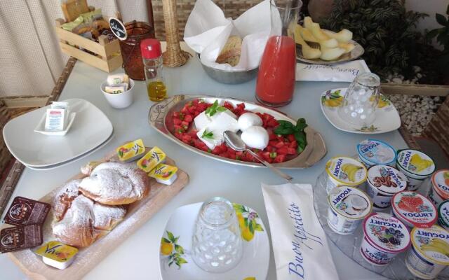 V&V Suite & Breakfast