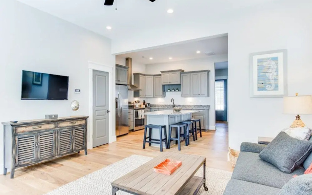 408a The Boardwalk House