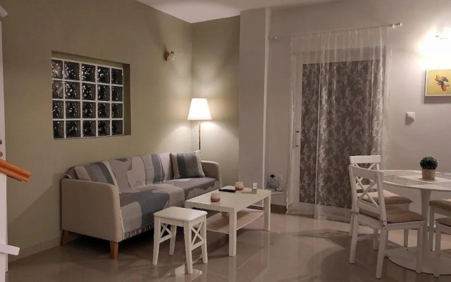 Myra Stunning Seaview Maisonette