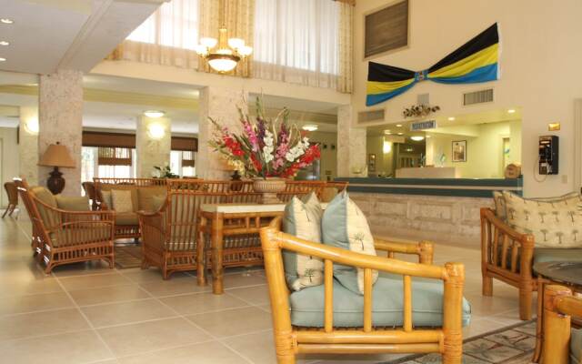 Castaways Resort & Suites