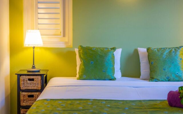 Perfect Villa at Famous Coral Estate - 5 min to the Beach