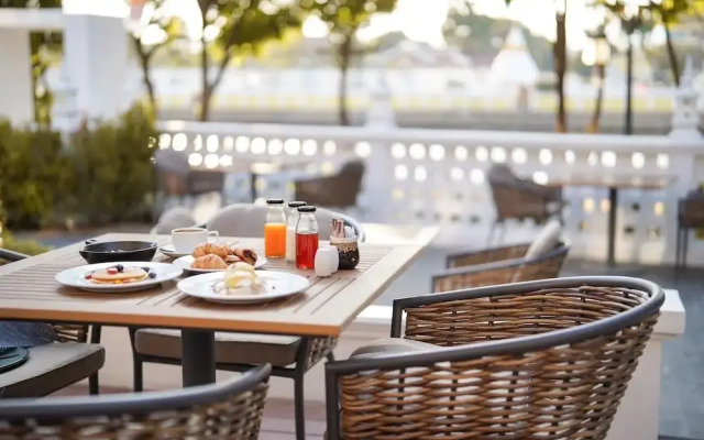 March Hotel & Suite Chiang Mai