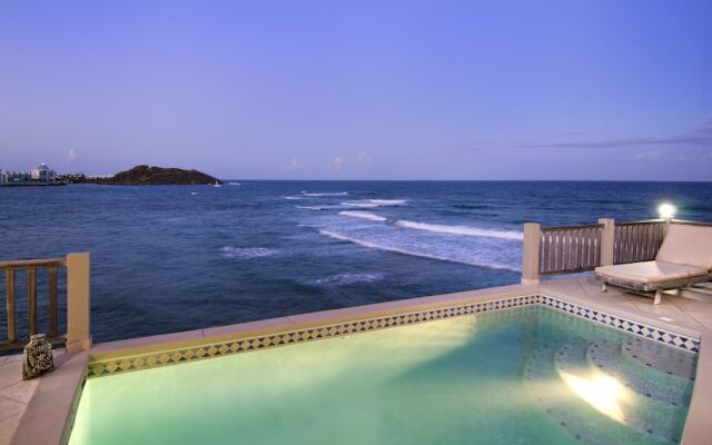 Beach House Younes by Island Properties Online