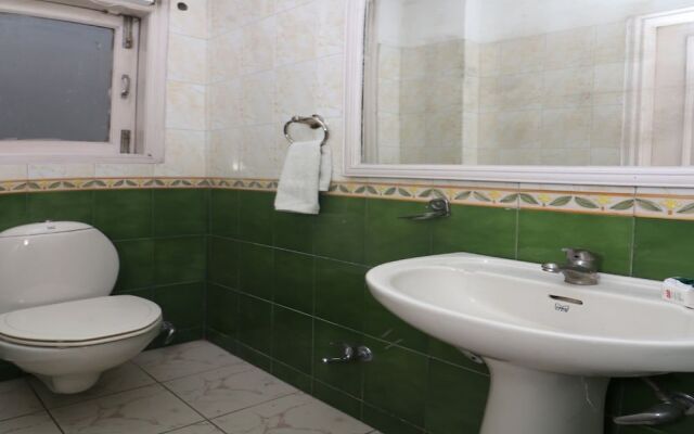 Oyo 41187 Hotel Jainam Regency