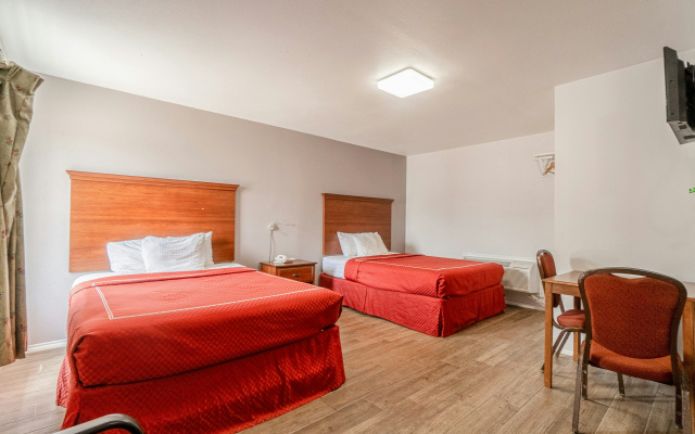 OYO Budget Inn Falfurrias Hwy 281