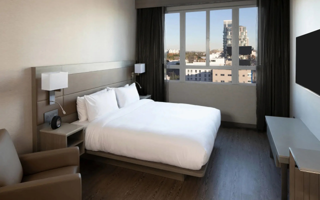 AC Hotel by Marriott Beverly Hills