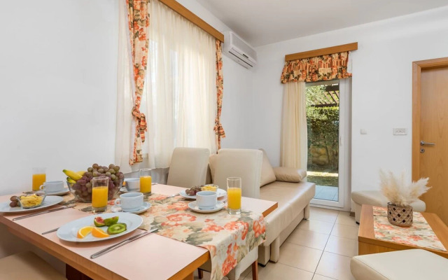 Mihaela 2 Rab in Rab