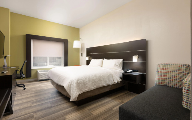 Holiday Inn Express Hotel & Suites Chattanooga-Hixson by IHG