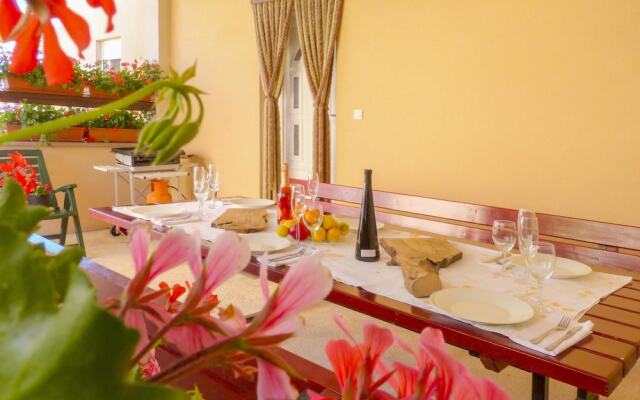 Holiday House Leonida