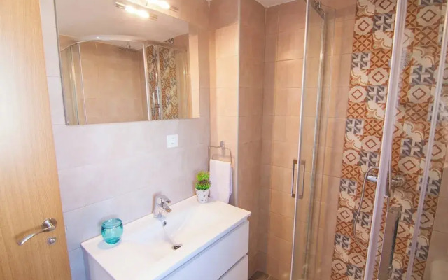 Los Delfines Bravo´s Apartment,50 Meter Far Beach