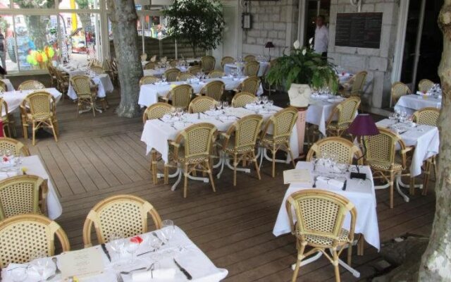 Logis Hotel Theodore