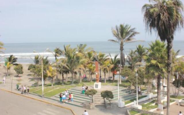 Huanchaco Paradise