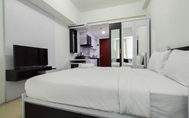 Compact and Cozy Tamansari Mahogany Studio Apartment