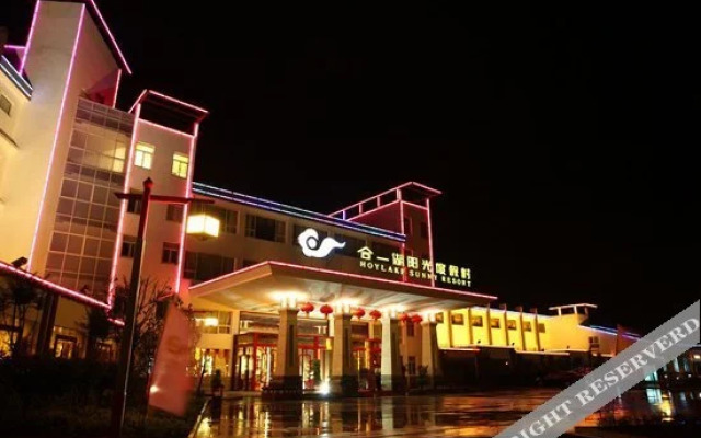 Hoylake Sunny Resort