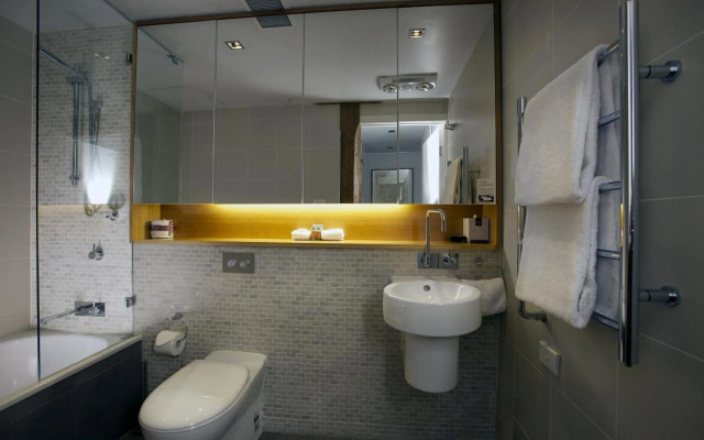 Sullivans Cove Apartments