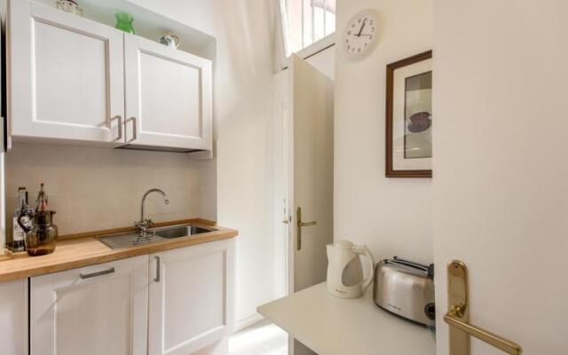 Passetto at Borgo Pio