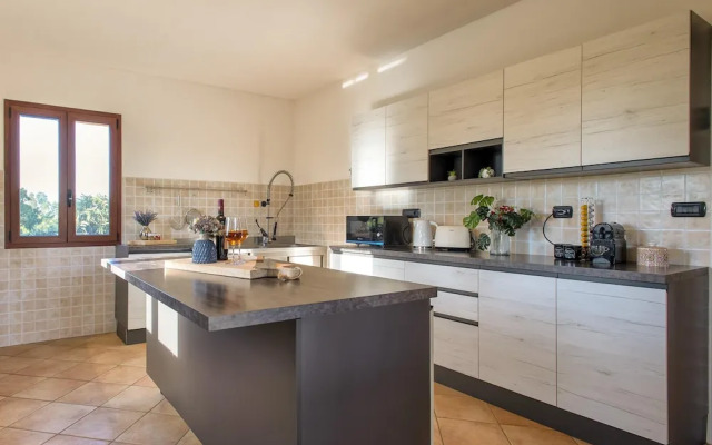 Sardinia Re - Villa Gialla