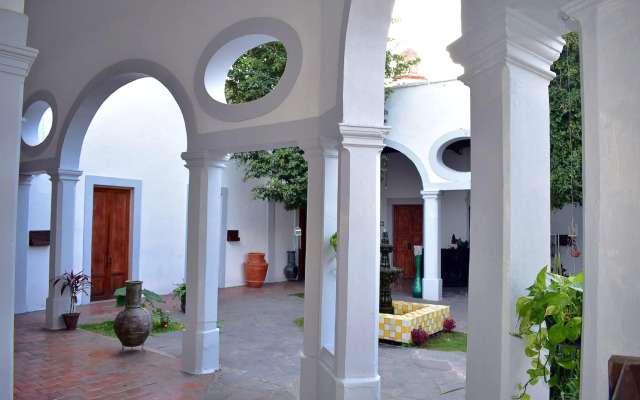 Pueblito Tlaquepaque Hotel Boutique