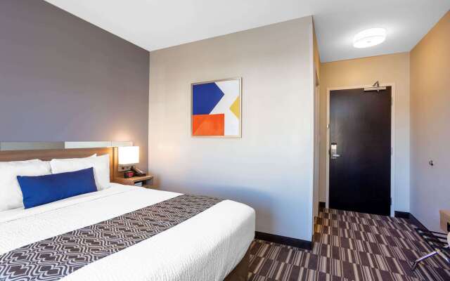 Microtel Inn & Suites by Wyndham South Hill