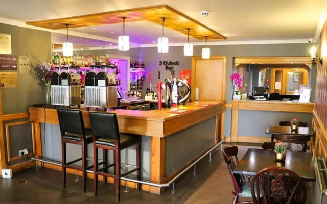 Royal Hotel Angus