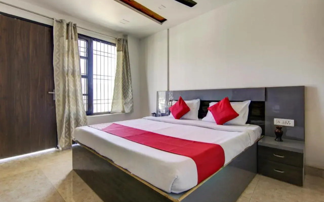 OYO Flagship 80477J Hotel Mount Delight