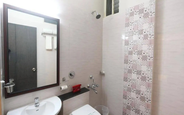 OYO Rooms Anna Salai Greams Road Apollo