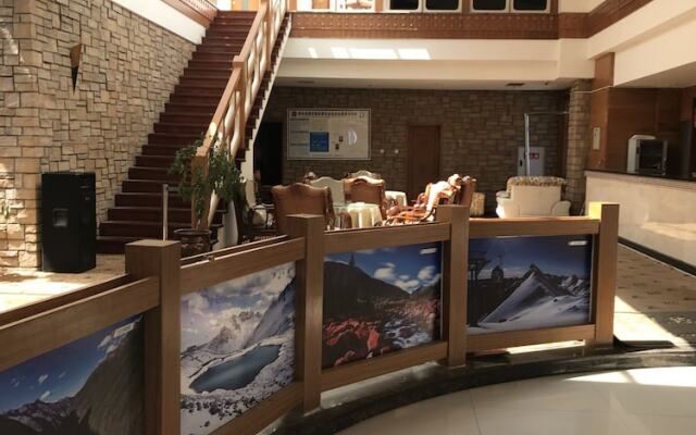 Ice 520 Hotel