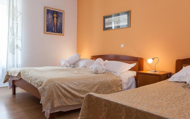 City Center Apartments