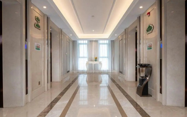 Vienna International Hotel (Beijing Huilongguan Wendu Water City)