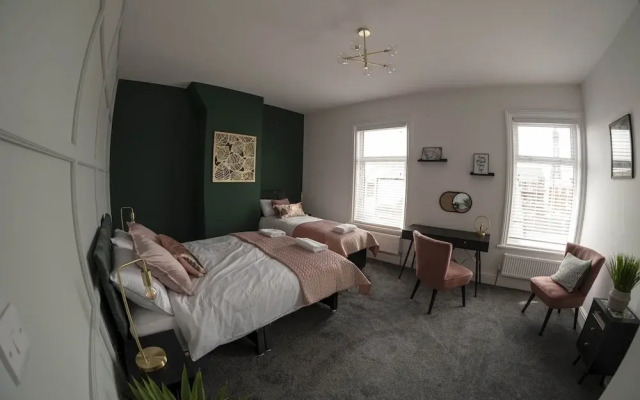 The Callie by Sasco Apartments